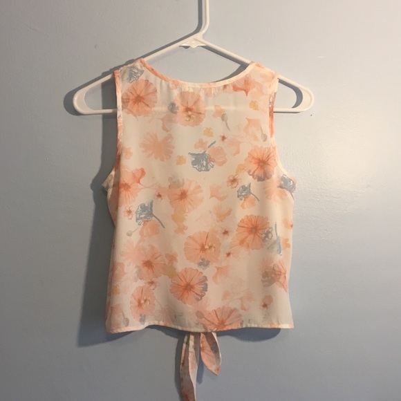 Love & Fire Button Down Floral Top w Front Tie - Picture 3 of 8